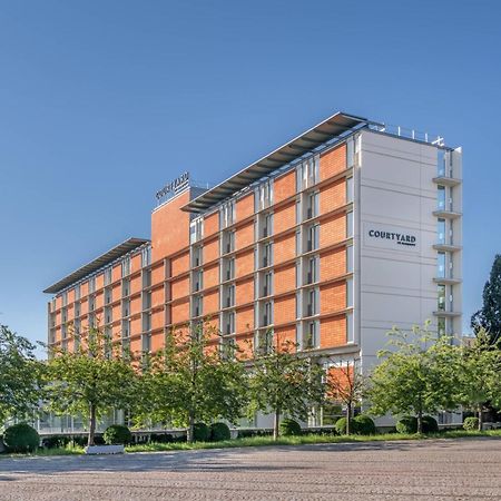 Courtyard By Marriott Linz Hotel Exterior foto
